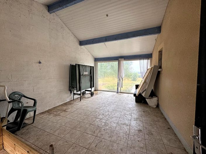Image No.10-3 Bed House for sale