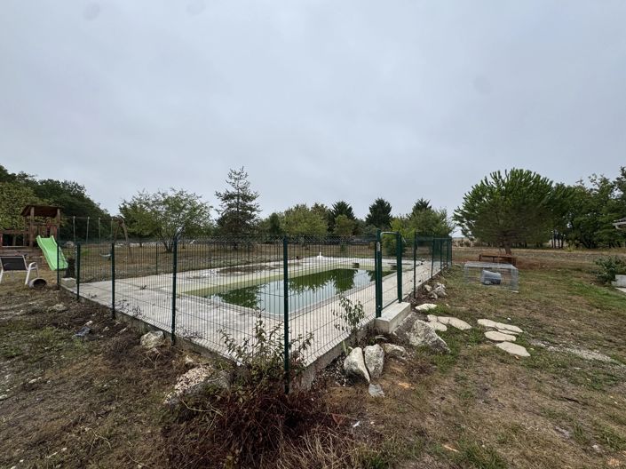 Image No.12-3 Bed House for sale