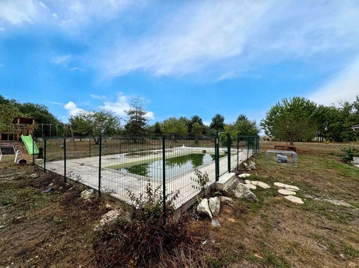 Image No.12-3 Bed House for sale