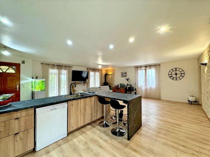 Image No.4-3 Bed House for sale