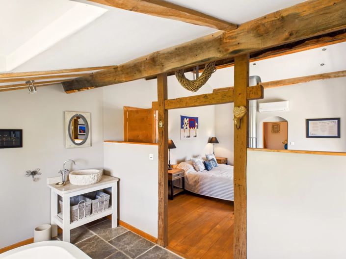 Image No.13-8 Bed House for sale