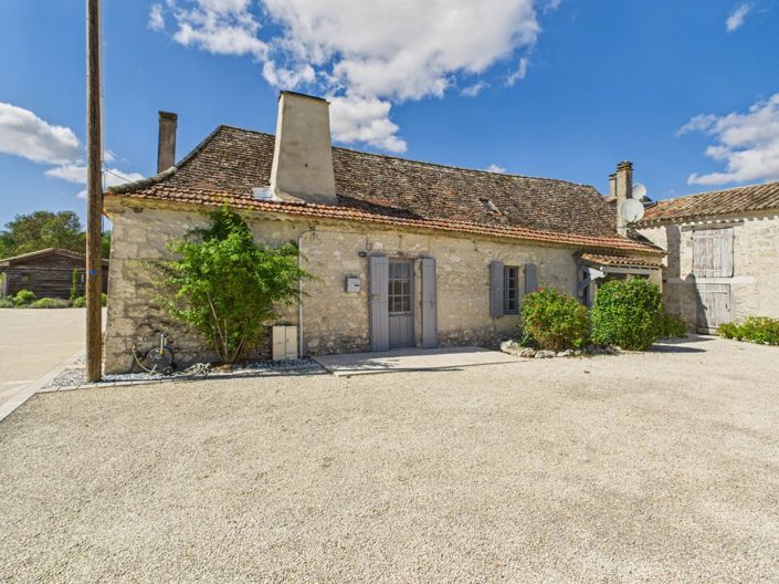 Image No.15-8 Bed House for sale