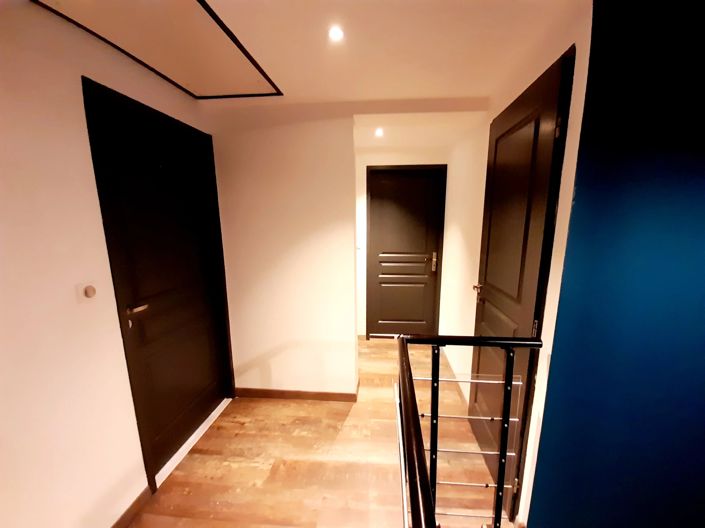 Image No.10-2 Bed Village House for sale