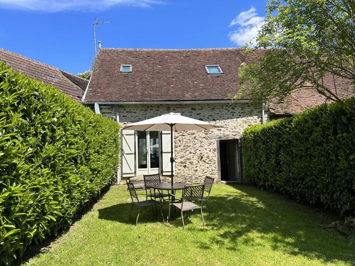 Image No.1-2 Bed House for sale