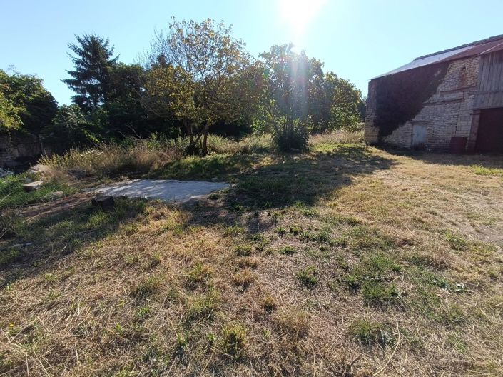 Image No.12-Maison de village de 3 chambres à vendre à Villefagnan