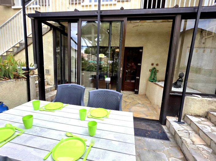 Image No.10-7 Bed House for sale