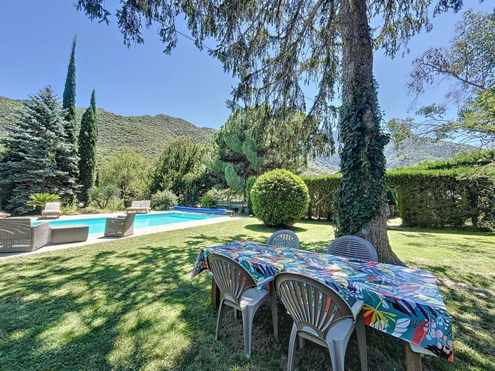 Image No.10-5 Bed House for sale