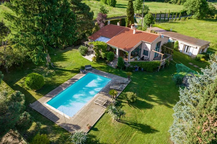 Image No.2-5 Bed House for sale