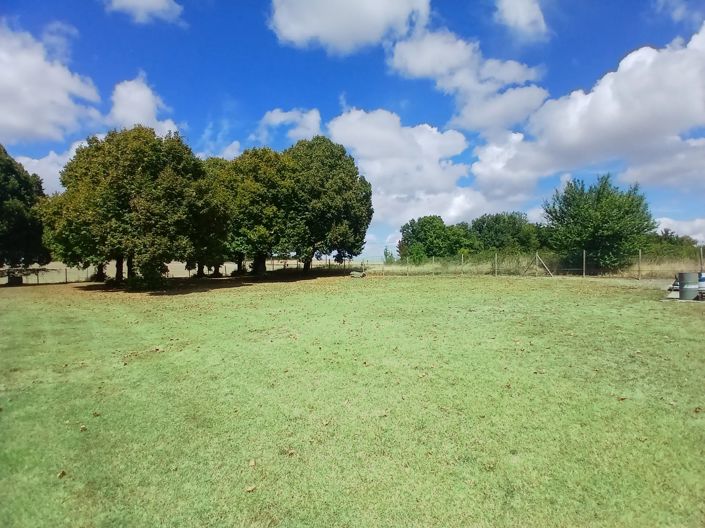 Image No.15-6 Bed House for sale