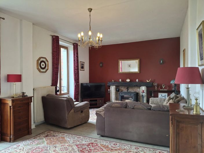 Image No.5-3 Bed Village House for sale