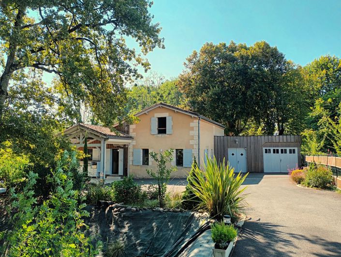 Image No.1-3 Bed House for sale