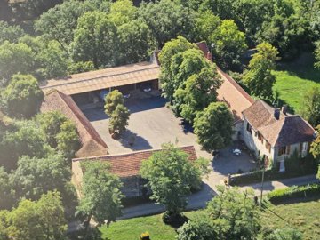 1 - Parisot, Farmhouse