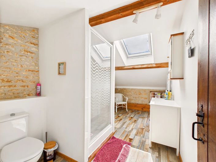 Image No.11-7 Bed Village House for sale