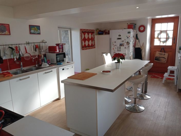 Image No.6-4 Bed Village House for sale