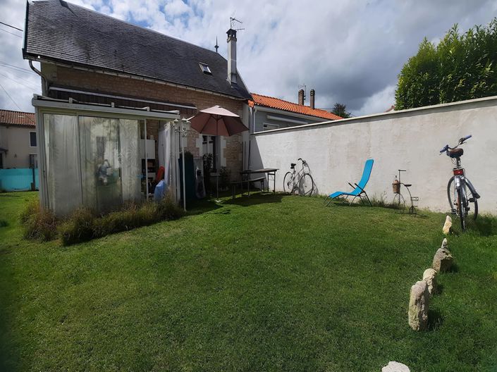 Image No.15-4 Bed House for sale