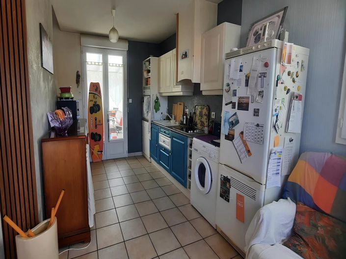 Image No.6-4 Bed House for sale