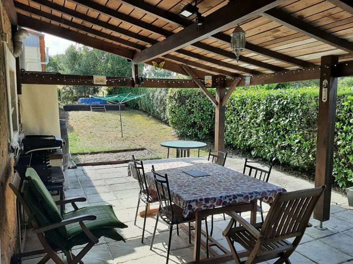 Image No.2-Maison de 2 chambres à vendre à Dordogne