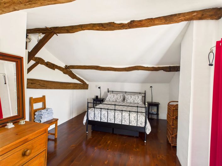 Image No.8-3 Bed House for sale