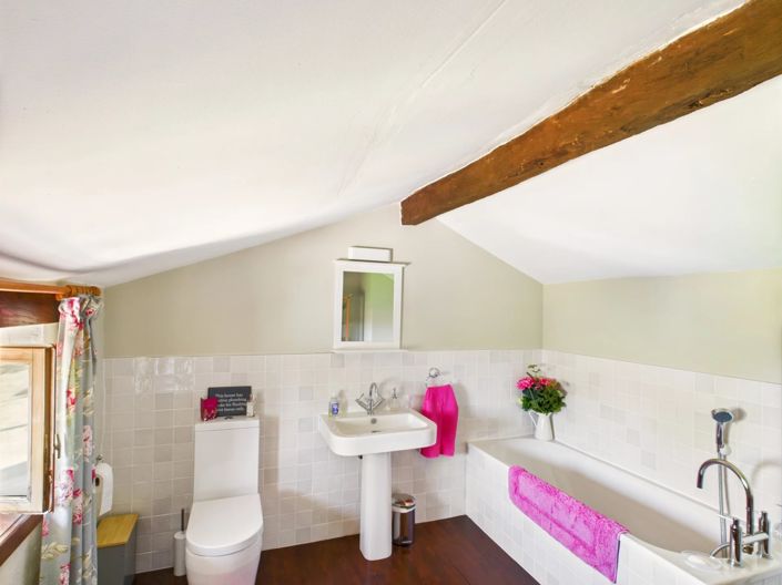 Image No.9-3 Bed House for sale