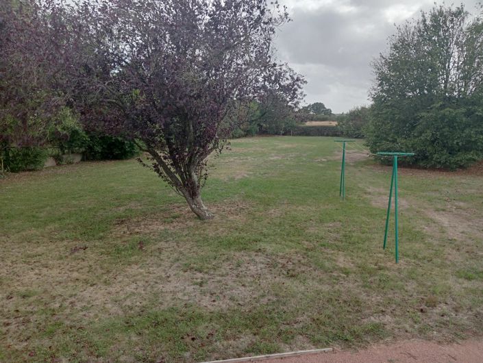 Image No.15-3 Bed Village House for sale