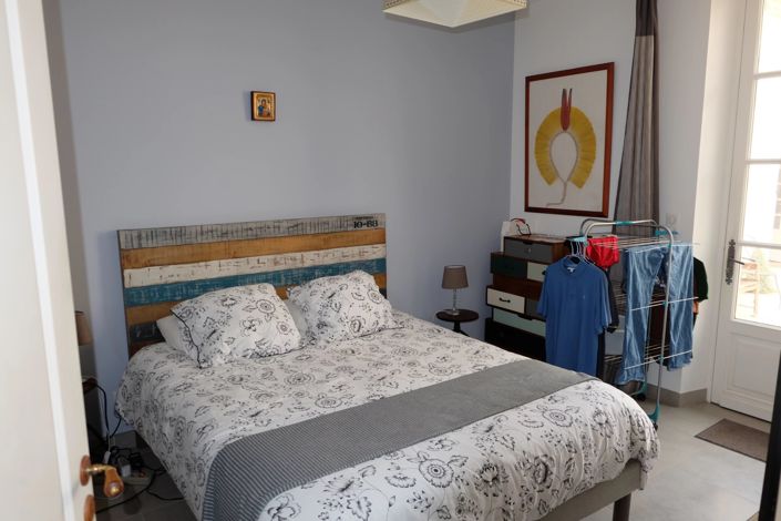 Image No.14-6 Bed House for sale