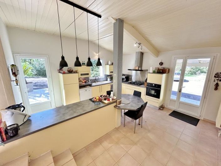 Image No.7-Maison de 6 chambres à vendre à Dordogne