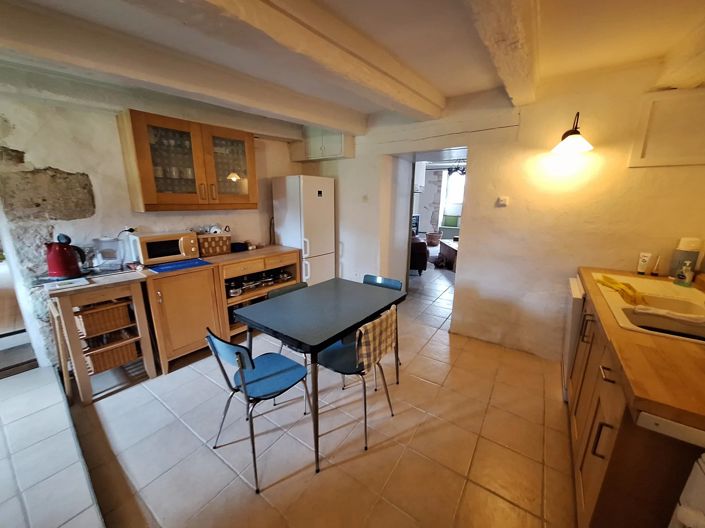 Image No.5-Maison de 4 chambres à vendre à Charroux