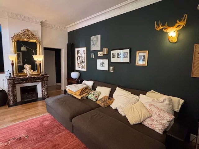 Image No.9-5 Bed House for sale