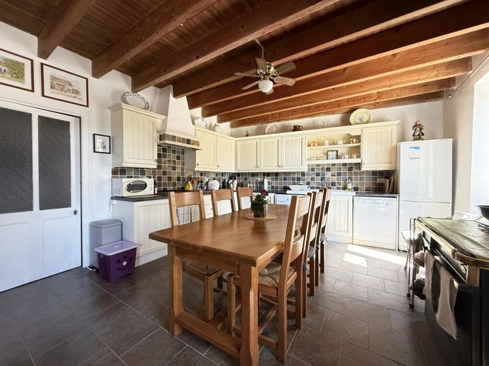 Image No.4-2 Bed House for sale