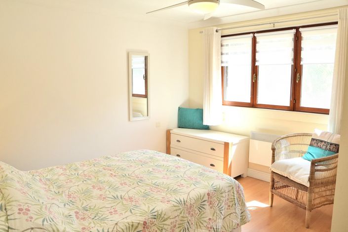 Image No.10-4 Bed House for sale