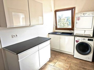 0f33315d6a007d806321b89a757e77b5d547212cdd192