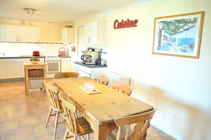 Image No.5-4 Bed House for sale