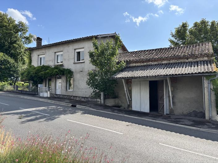 Image No.1-3 Bed Village House for sale