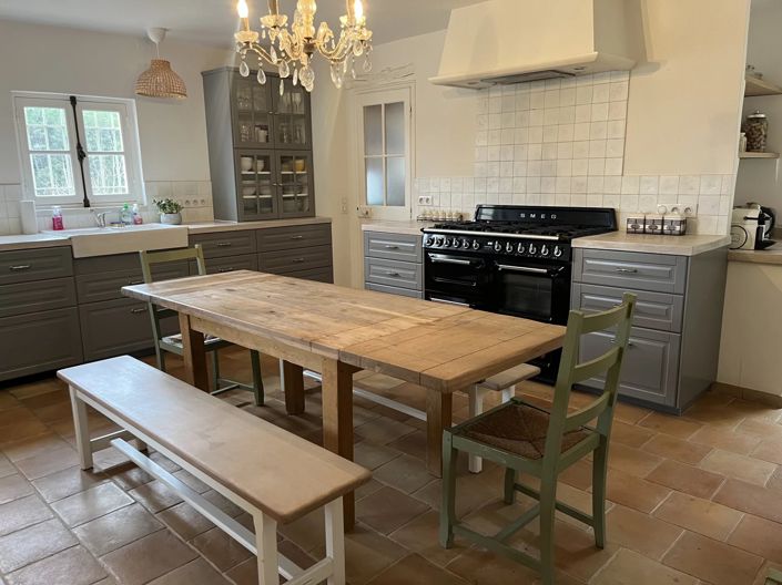 Image No.12-7 Bed House for sale