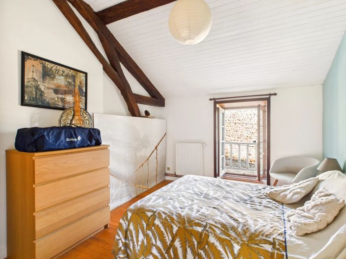 Image No.8-4 Bed House for sale