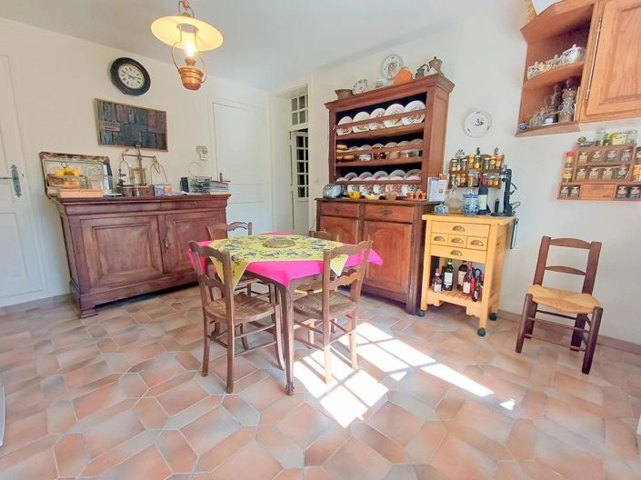 Image No.7-3 Bed House for sale