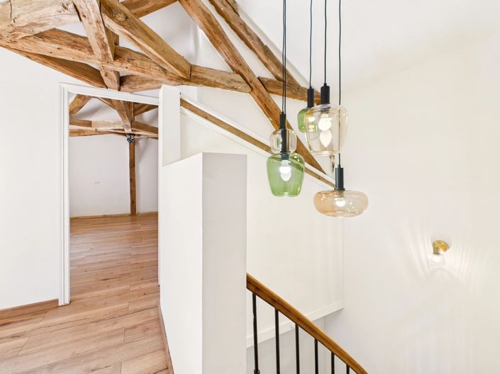 Image No.10-5 Bed House for sale