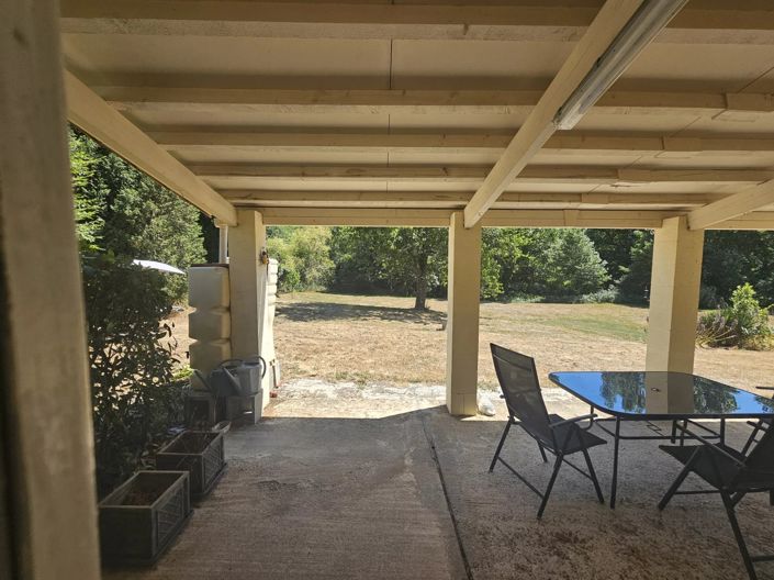 Image No.15-Maison de village de 4 chambres à vendre à Roumazières-Loubert