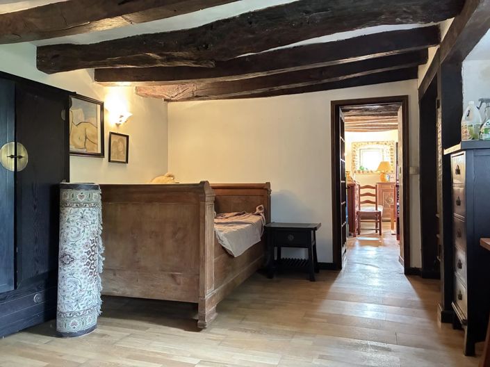 Image No.10-2 Bed House for sale