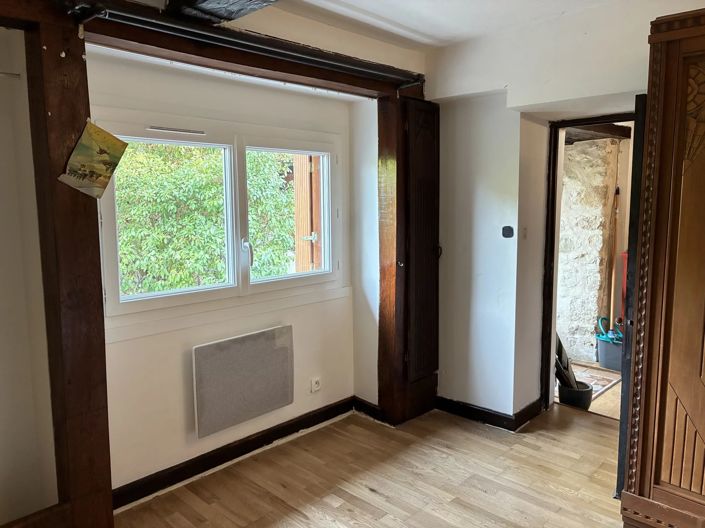 Image No.13-2 Bed House for sale