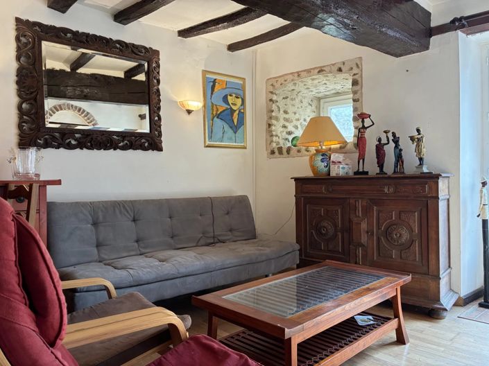 Image No.8-2 Bed House for sale