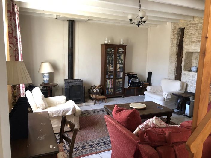 Image No.3-6 Bed House for sale