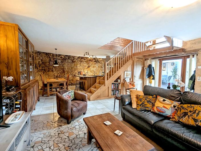 Image No.3-2 Bed House for sale