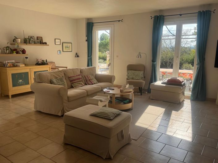 Image No.15-4 Bed House for sale