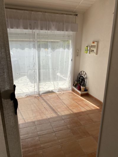 Image No.15-4 Bed House for sale