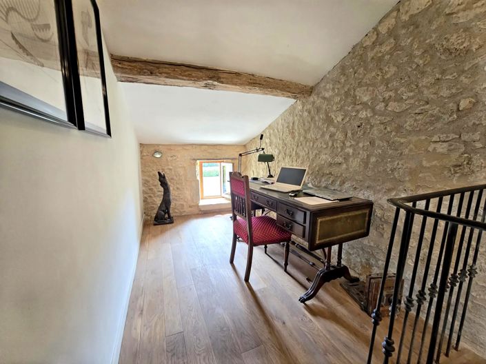 Image No.13-6 Bed House for sale