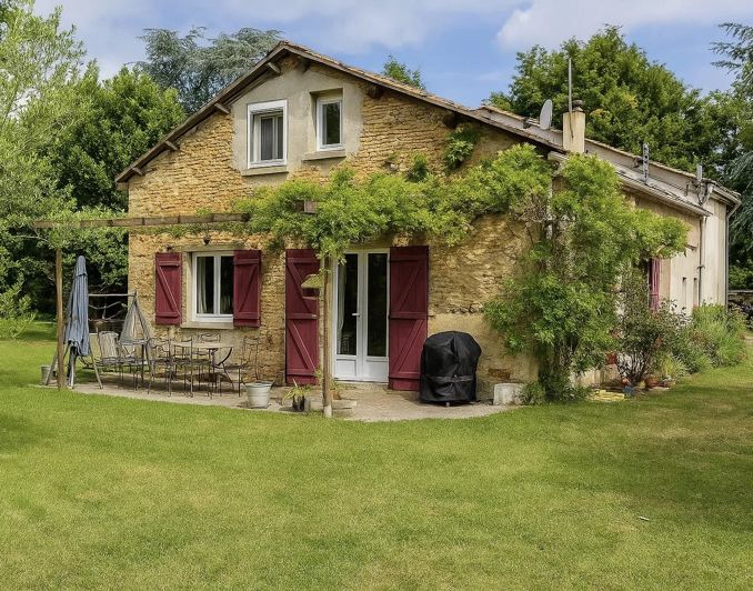 Image No.1-5 Bed House for sale
