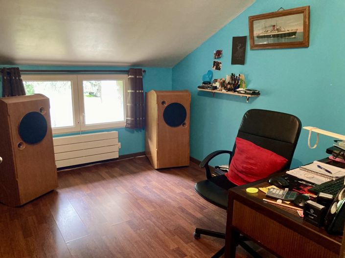 Image No.13-5 Bed House for sale