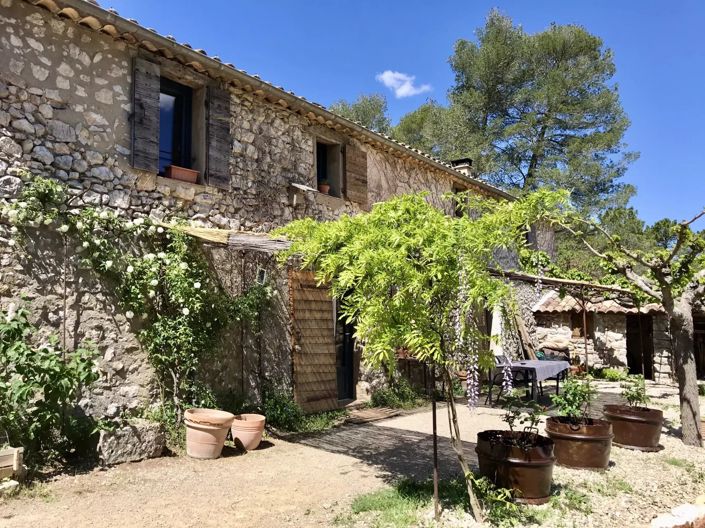Image No.1-5 Bed Property for sale