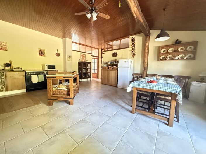 Image No.5-3 Bed House for sale